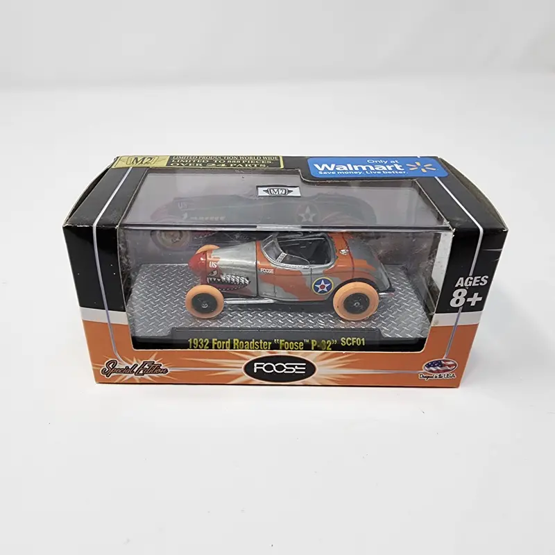Chase * 1932 Ford Roadster Foose P-32 * M2 Machines Foose 1