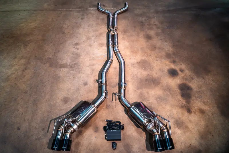 Chevrolet Camaro 6.2L V8 Valved Sport Exhaust System 1