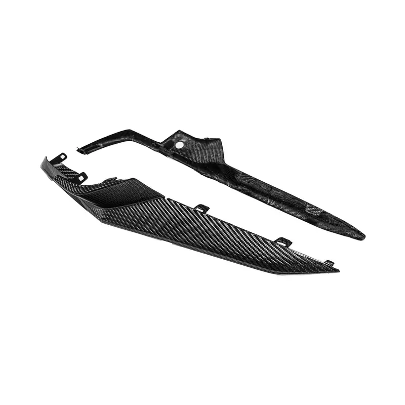 Chevrolet Corvette C8 Z06 Dry Carbon Fiber Front Grille Insert 1