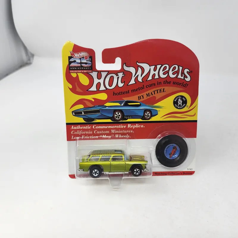 Classic Nomad * Hot Wheels Replica Button Car Series 1