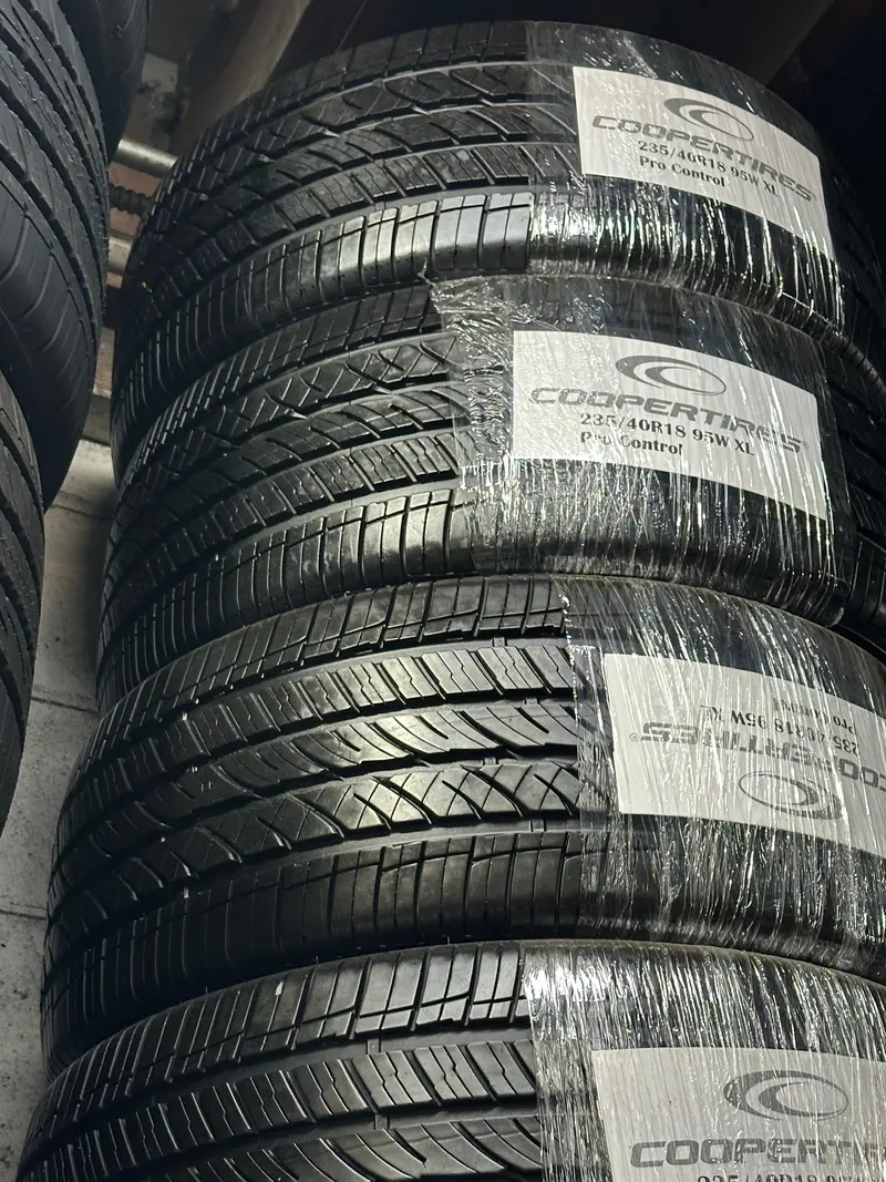 Cooper Procontrol 235/40R18 Xl 2354018 235 40 18 All Season Tire 2