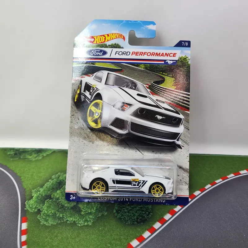 Custom 2014 Ford Mustang * White * Hot Wheels Ford Performance 1