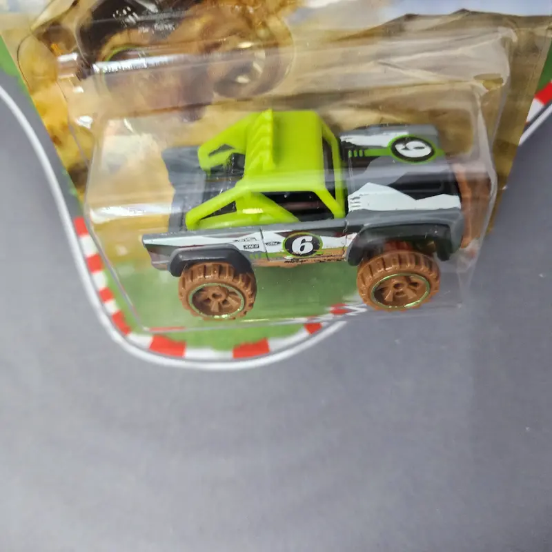 Custom Ford Bronco * Hot Wheels Trucks Off Road 2