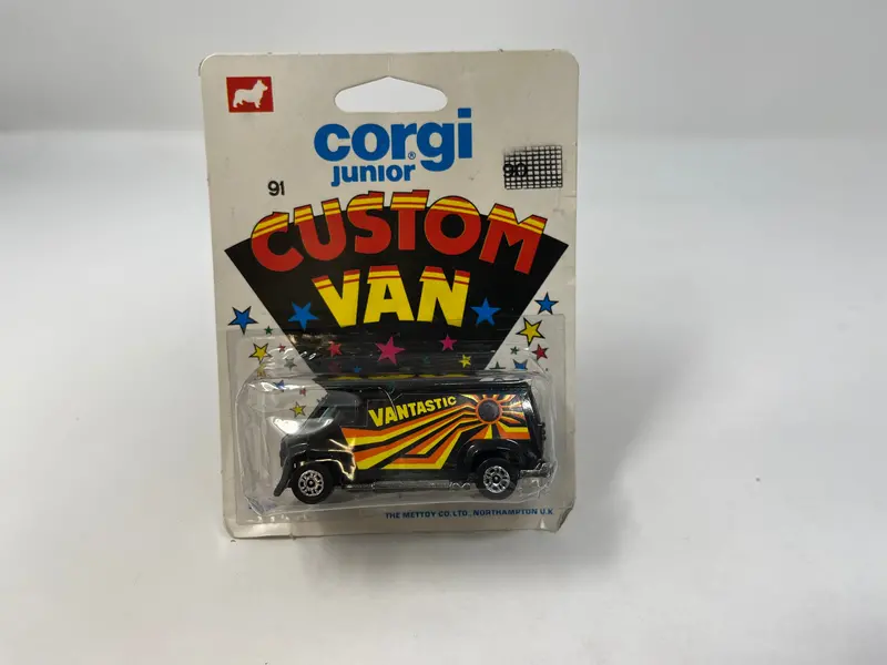 Custom Van * Corgi Junior 1:64 Scale 1