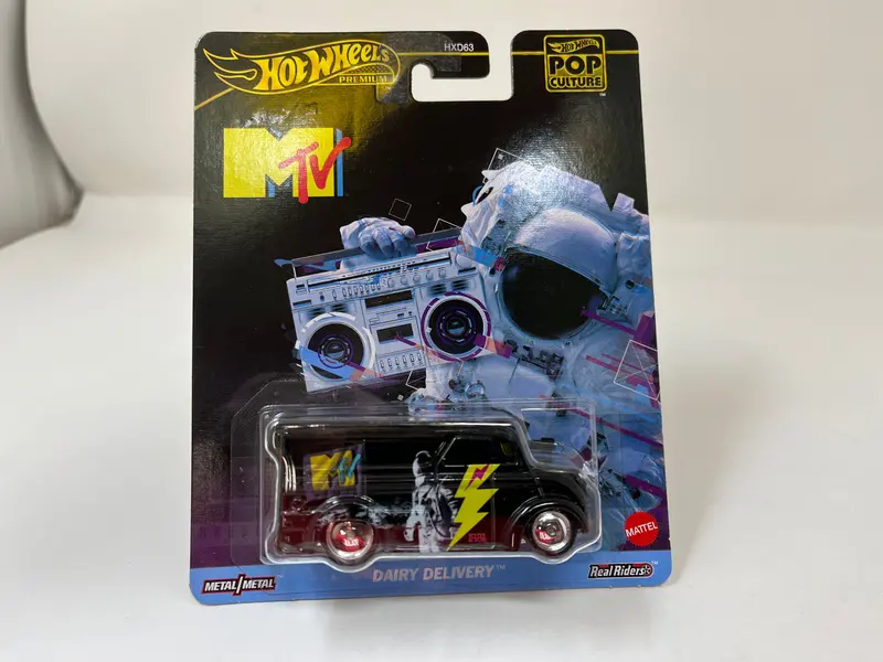 Dairy Delivery Mtv * 2024 Hot Wheels Pop Culture 1
