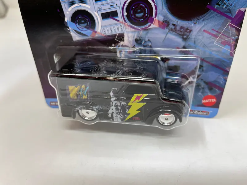 Dairy Delivery Mtv * 2024 Hot Wheels Pop Culture 2