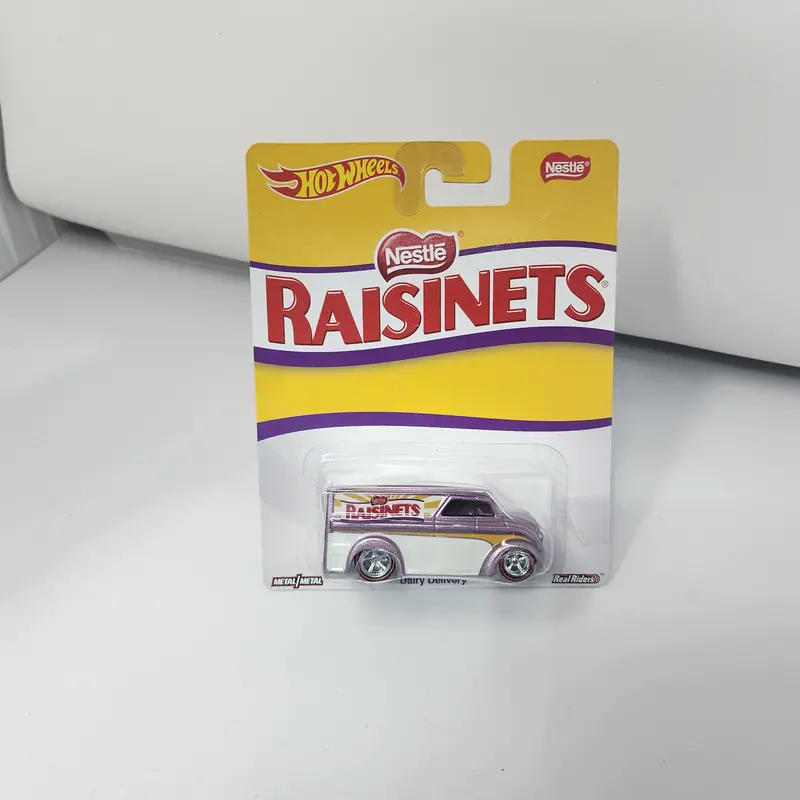Dairy Delivery Nestle * Hot Wheels Premium Pop Culture 1