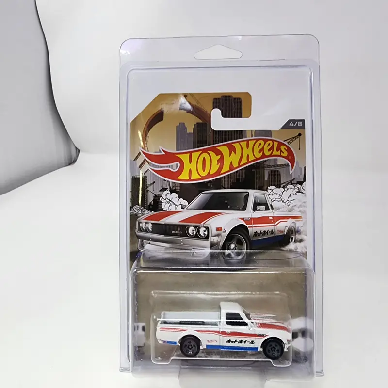 Datsun 620 4/8 * White * Hot Wheels Truck Series 1