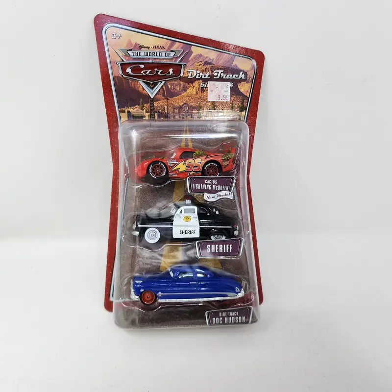 Dirt Track Gift Pack * Disney Pixar The World Of Cars 1