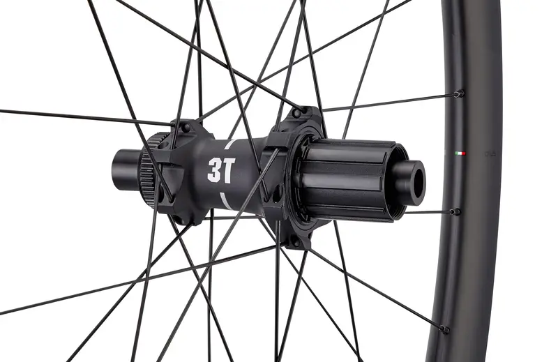 Discus Plus I28 Ltd 1