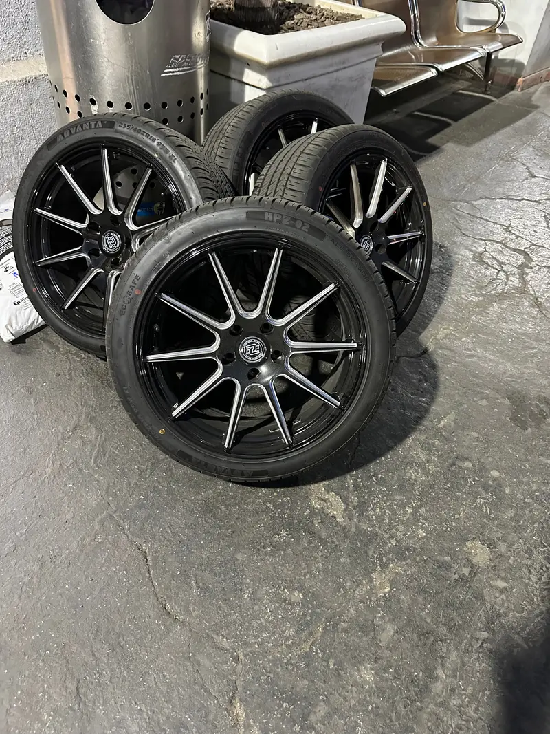 Drag Concepts 18" Dc-R39 Wheels 5X114.3 Black Milled 35Et 73.1Cb Tires 235/40/18 1