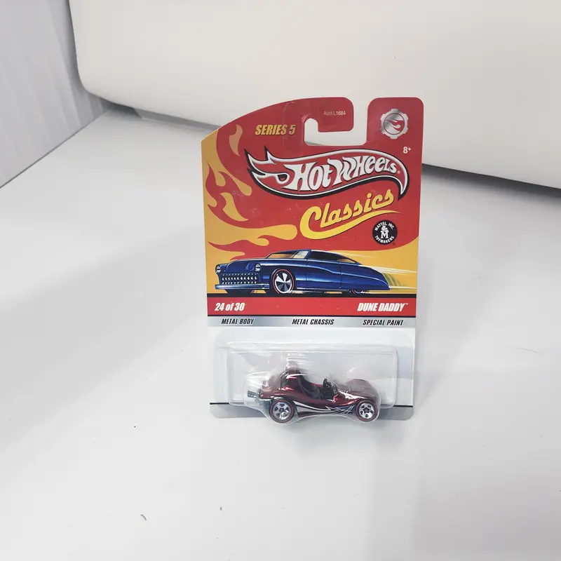 Dune Daddy 24 * Red * Hot Wheels Classics 1