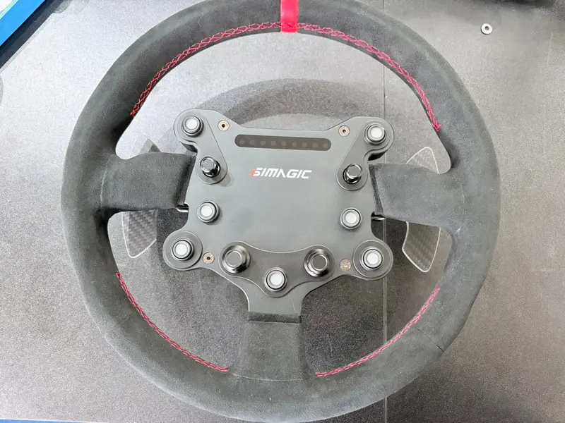 中古 きずと汚れあり Gt Sport ステアリング アルカンターラ 国内正規品 2