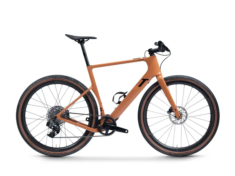 Eultra Gravel Bike with SRAM Rival XPLR AXS 1×12 and Discus I28 Front Hub Wheels