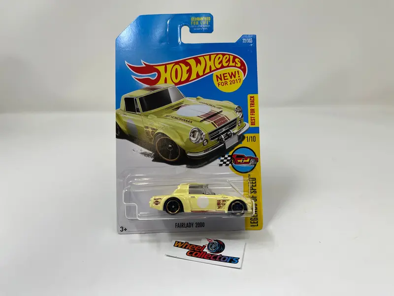 Fairlady 2000 #22 * Yellow * 2017 Hot Wheels 1