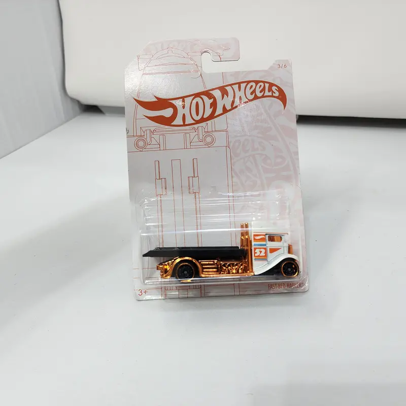 Fast-Bed Hauler * Hot Wheels  52Nd Anniversary Pearl & Chrome 1