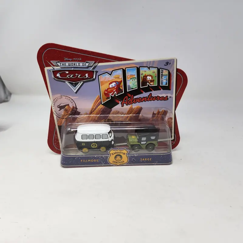 Fillmore & Sarge *  Radiator Springs * Disney Pixar The World Of Cars Mini Adventures 1