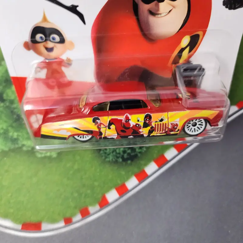 Fish'd & Chip'd * Red * Hot Wheels Pixar Incredibles 2