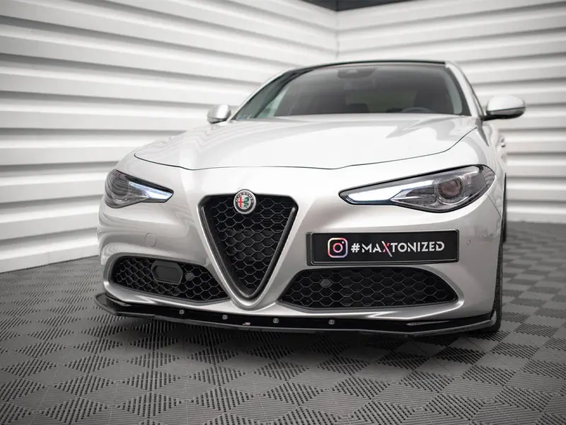 Front Splitter V.1 Alfa Romeo Giulia Sport 1