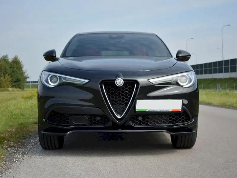 Front Splitter V.1 Alfa Romeo Stelvio (2016-2020) 1