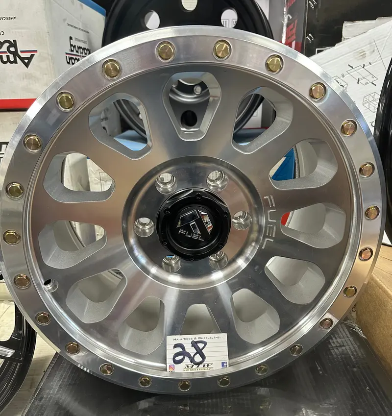 Fuel Off-Road D64717858350 Vector Series Wheel, 17 X 8.5 6X139.7 +7 Mm Hub 108 1