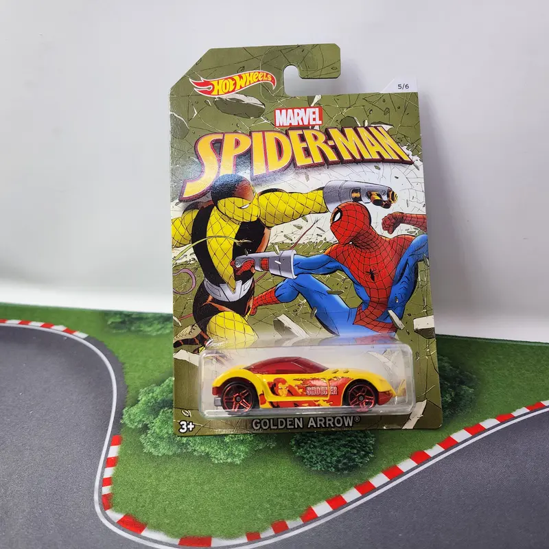Golden Arrow * Hot Wheels Marvel Spider-Man 1