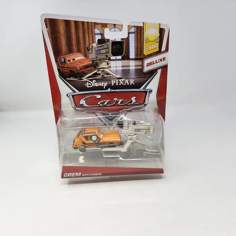 Grem With Camara * Disney Pixar Cars * Deluxe 1