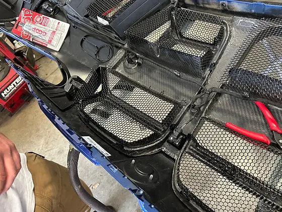 Grille Mesh Protection For 2021–2024 Bmw M3 & M4 Front Radiator 3
