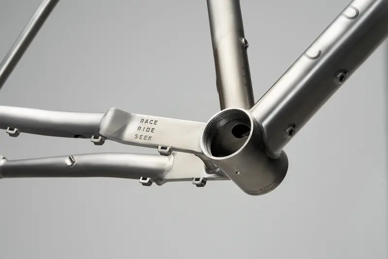 Gxr3 Titanium Frameset 1