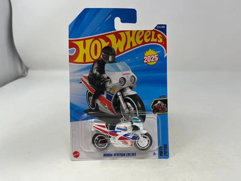 Honda Vfr750r Rc30 #224 * White * 2025 Hot Wheels  New! M Case 1