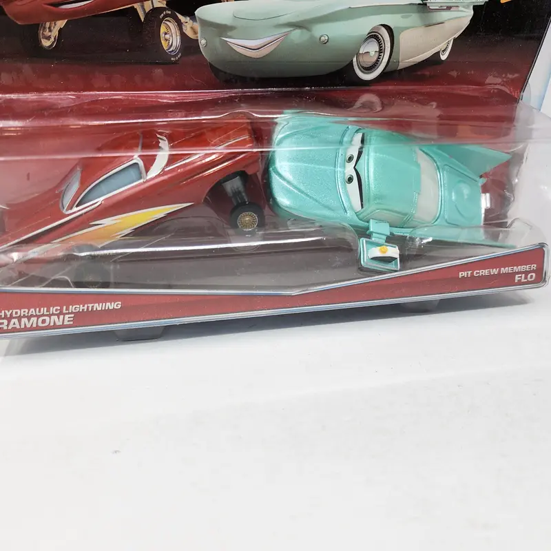 Hydraulic Ramone & Pit Crew Member Flow* Disney Pixar Cars 2