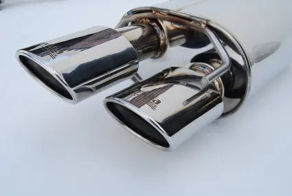 Invidia Q300 Rolled Stainless Steel Quad Tip Cat-Back Exhaust - Lexus Rc-F 14+ 2