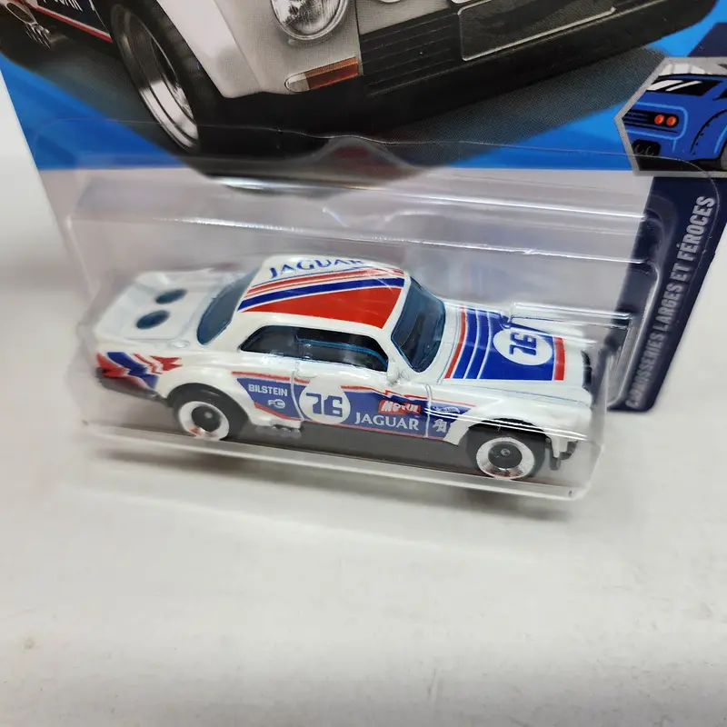 Jaguar Xjc V12 Coupe #238 * White * 2025 Hot Wheels New! N Case 2