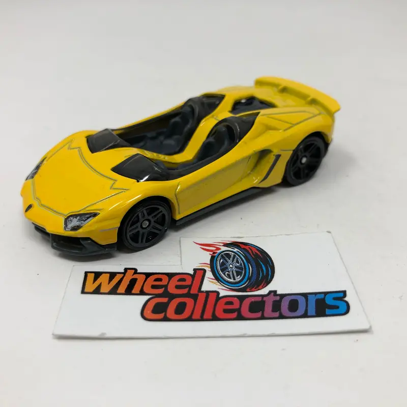 Lamborghini Aventador J * Yellow * Hot Wheels Loose 1:64 Scale 1