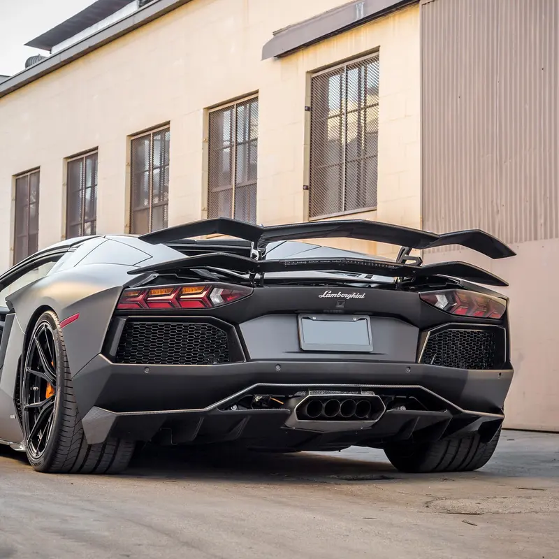 Lamborghini Aventador Zaragoza Edizione Aero Wing 1
