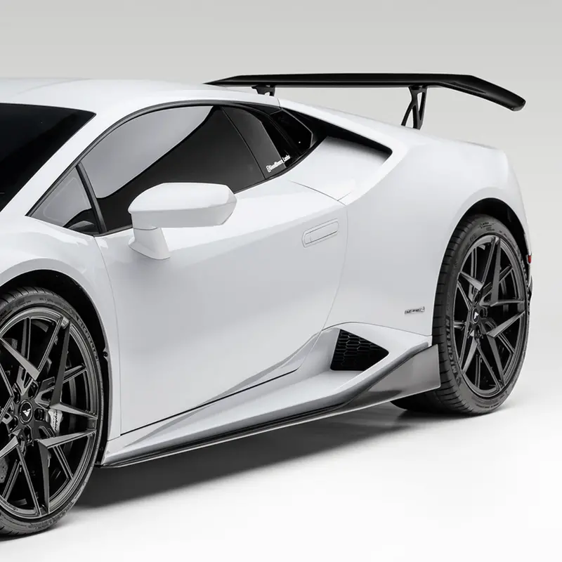 Lamborghini Huracan Mondiale Edizione Aero Side Blades 1