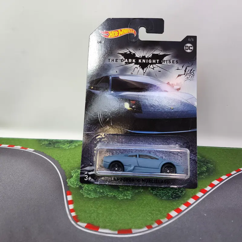 Lamborghini Murcielago * Hot Wheels The Dark Knight Rises 1