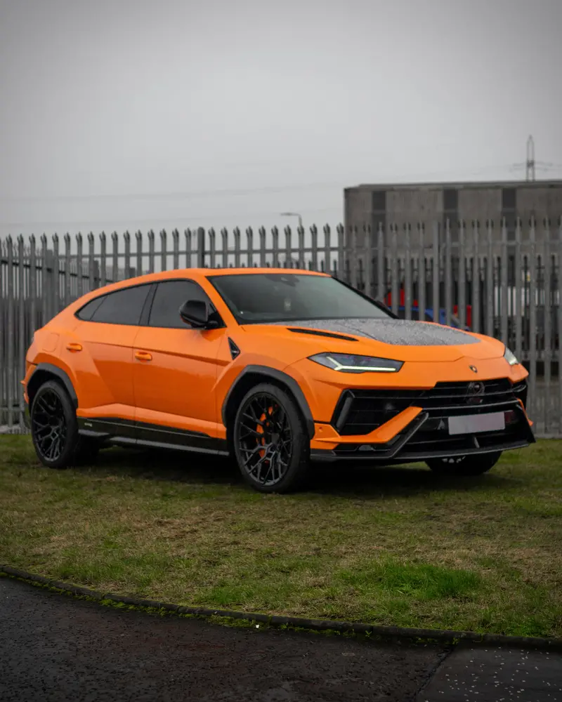 Lamborghini Urus S/Perf Carbon Aero Kit 3
