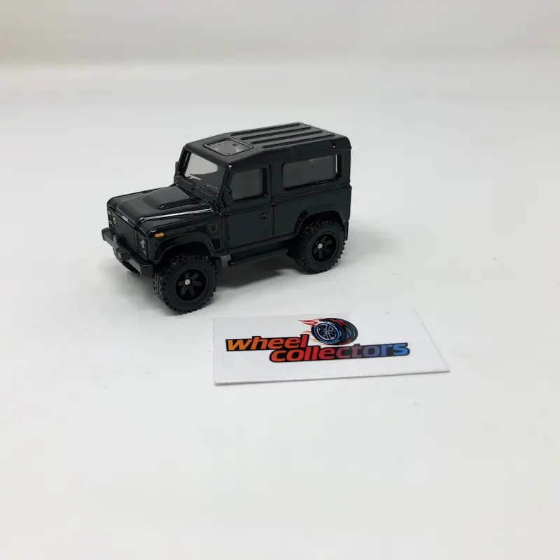 Land Rover Defender 90 * Hot Wheels 1:64 Scale Loose Diecast 1