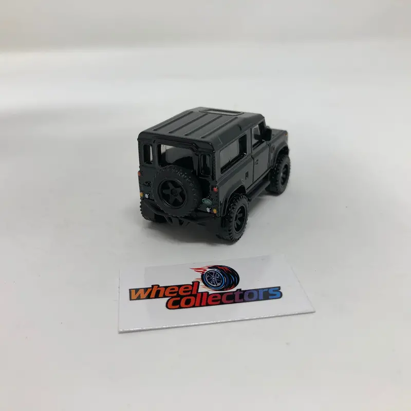 Land Rover Defender 90 * Hot Wheels 1:64 Scale Loose Diecast 2