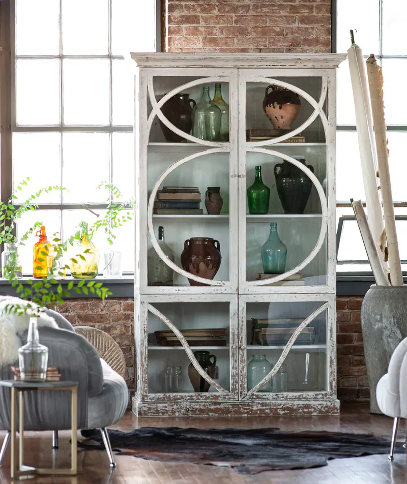 Luna Hutch - Matthew Izzo Collection 1