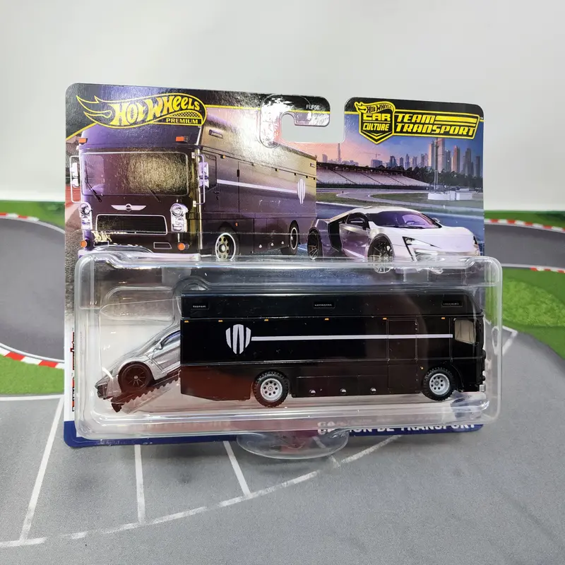 Lykan Hypersport & Euro Hauler * 2025 Hot Wheels Team Transport Car Culture 1