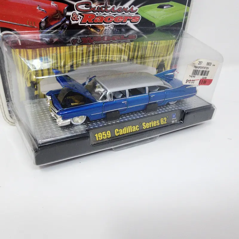 M2 Machines Auto-Stretch Rods * 1959 Cadillac Series 62 * Blue 2