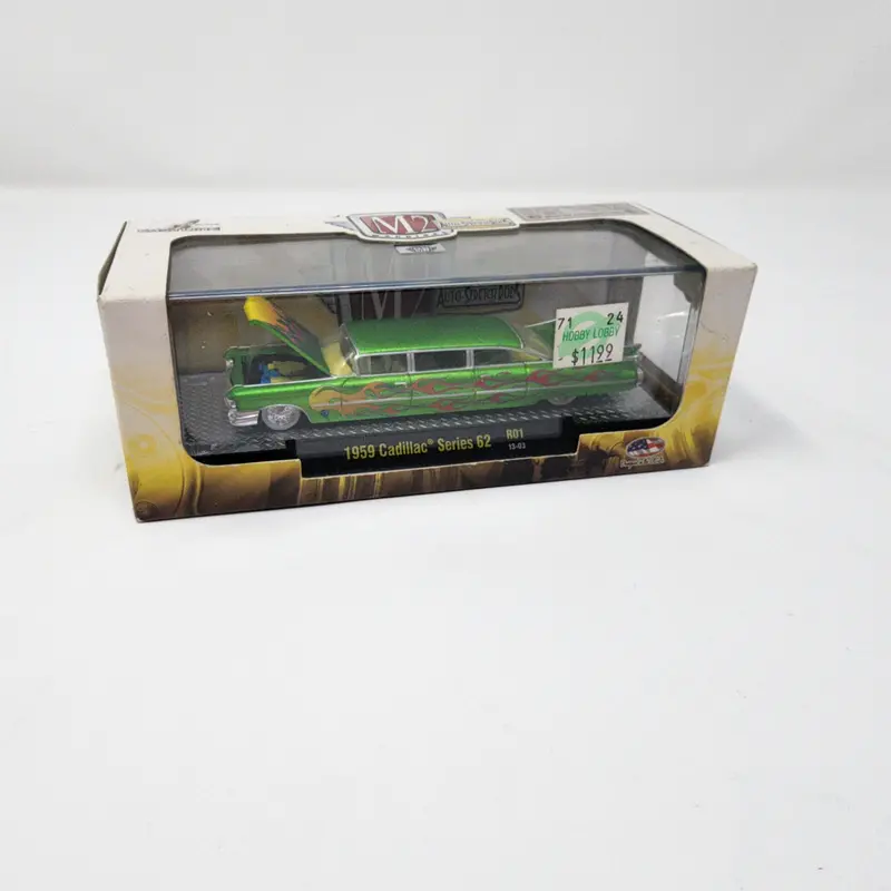 M2 Machines Auto-Stretch Rods * 1959 Cadillac Series 62 * Green 1