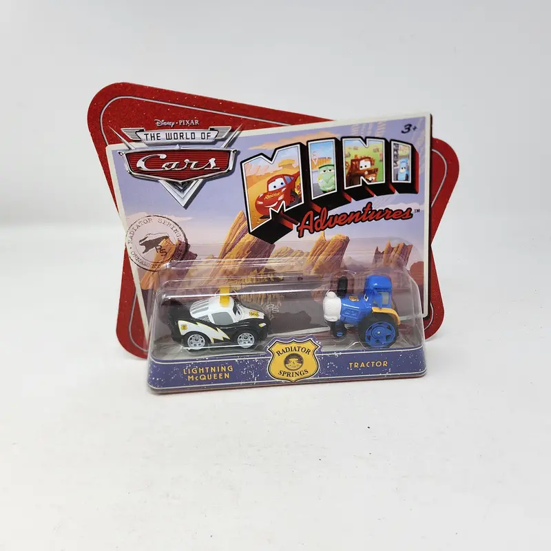 Mcqueen & Tractor *  Radiator Springs * Disney Pixar The World Of Cars Mini Adventures 1