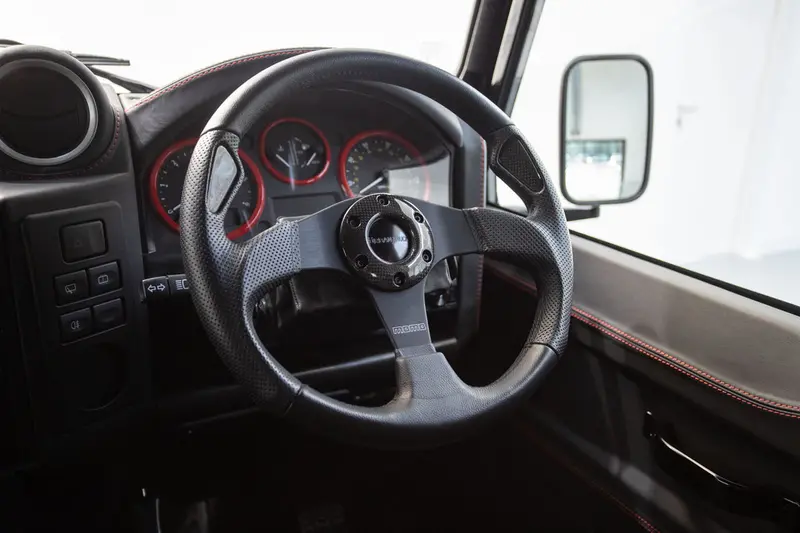 Momo Jet Steering Wheel - 350Mm 1