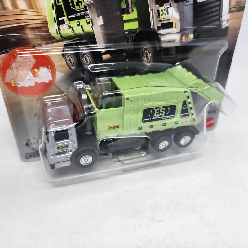 New!! Garbage King Xl 6/16 * 2025 Matchbox Working Rigs Case G 2