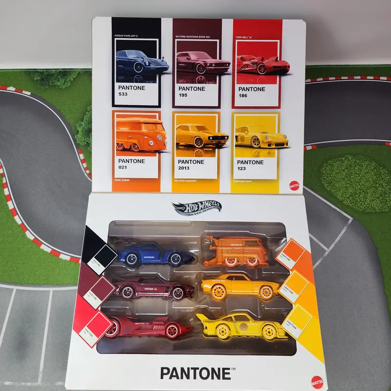 New! * Pantone 6 Pack * 2026 Hot Wheels Pantone Series A 1