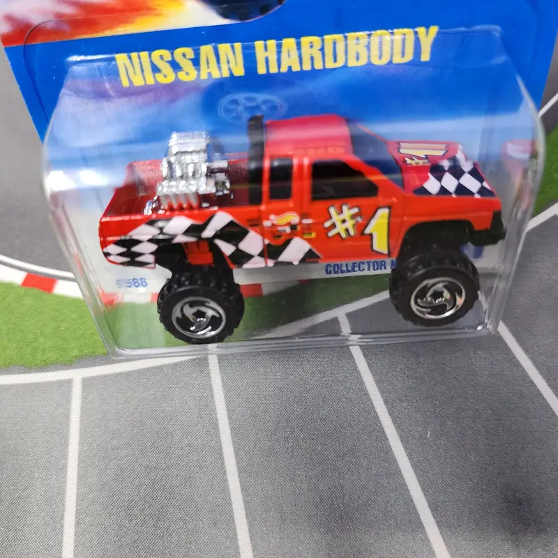 Nissan Hardbody #131 * Red W/ Razor Rims * Hot Wheels Blue Card 2