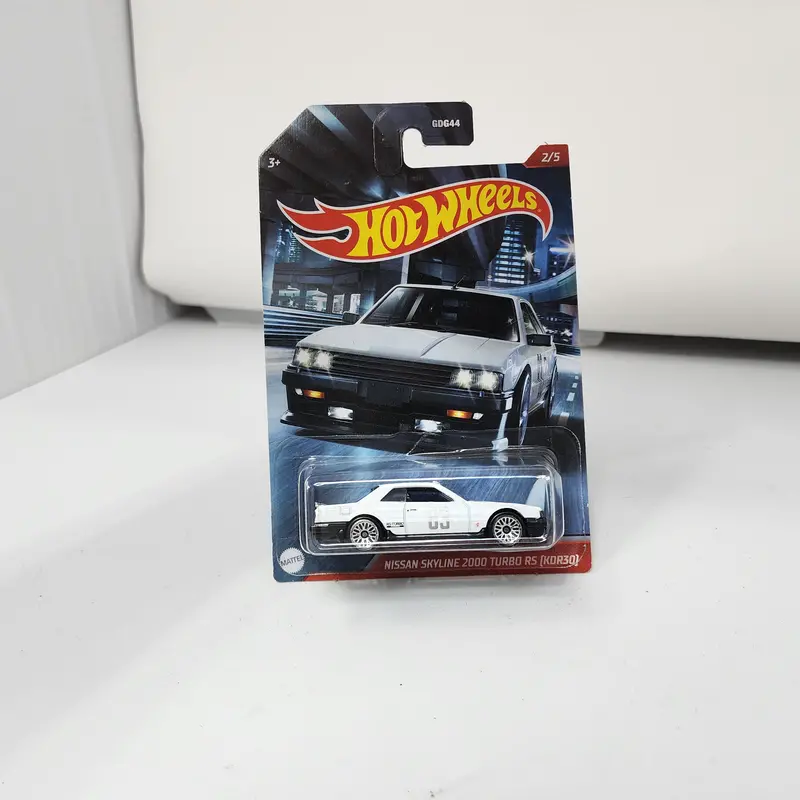 Nissan Skyline 2000 Turbo Rs Kdr30 * White * Hot Wheels Street Racers 1